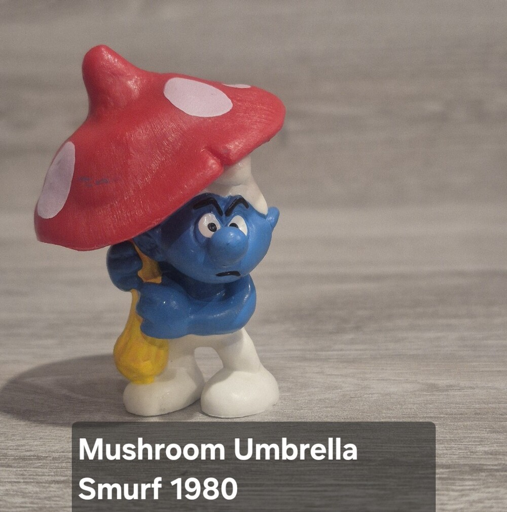 Vintage Mushroom Umbrella Smurf Figurine (Made In Germany)